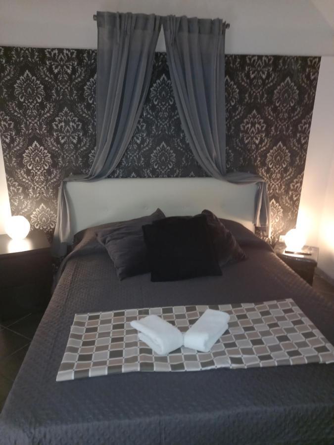 Cor E Napule Apartment Наполи Екстериор снимка